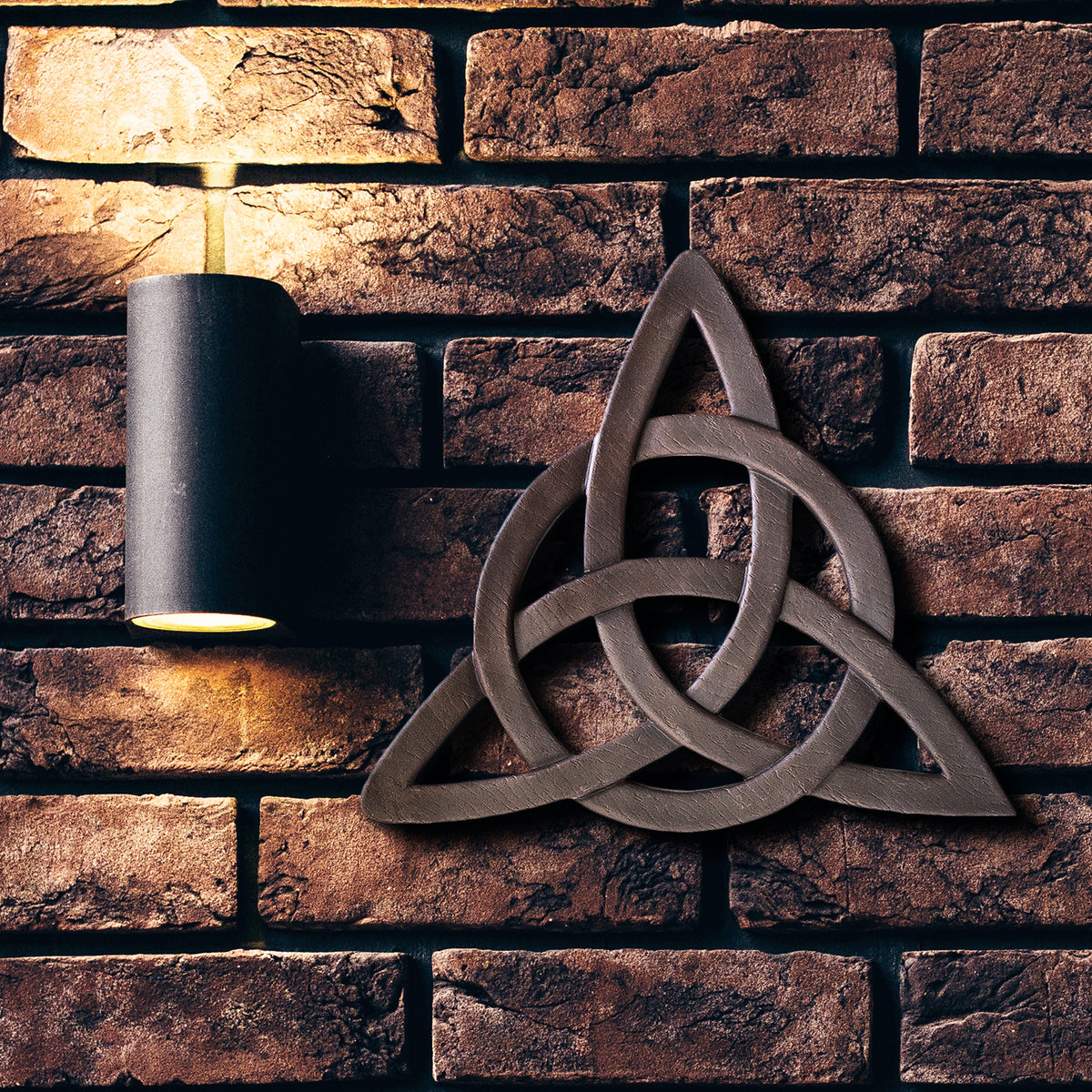 Celtic Trinity Knot Metal Wall Art - Black Decorative Wall Decor With Floral Design, 24 Inch Diameter